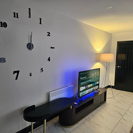 Mna Superior Apartments Bradford  Dış mekan fotoğraf