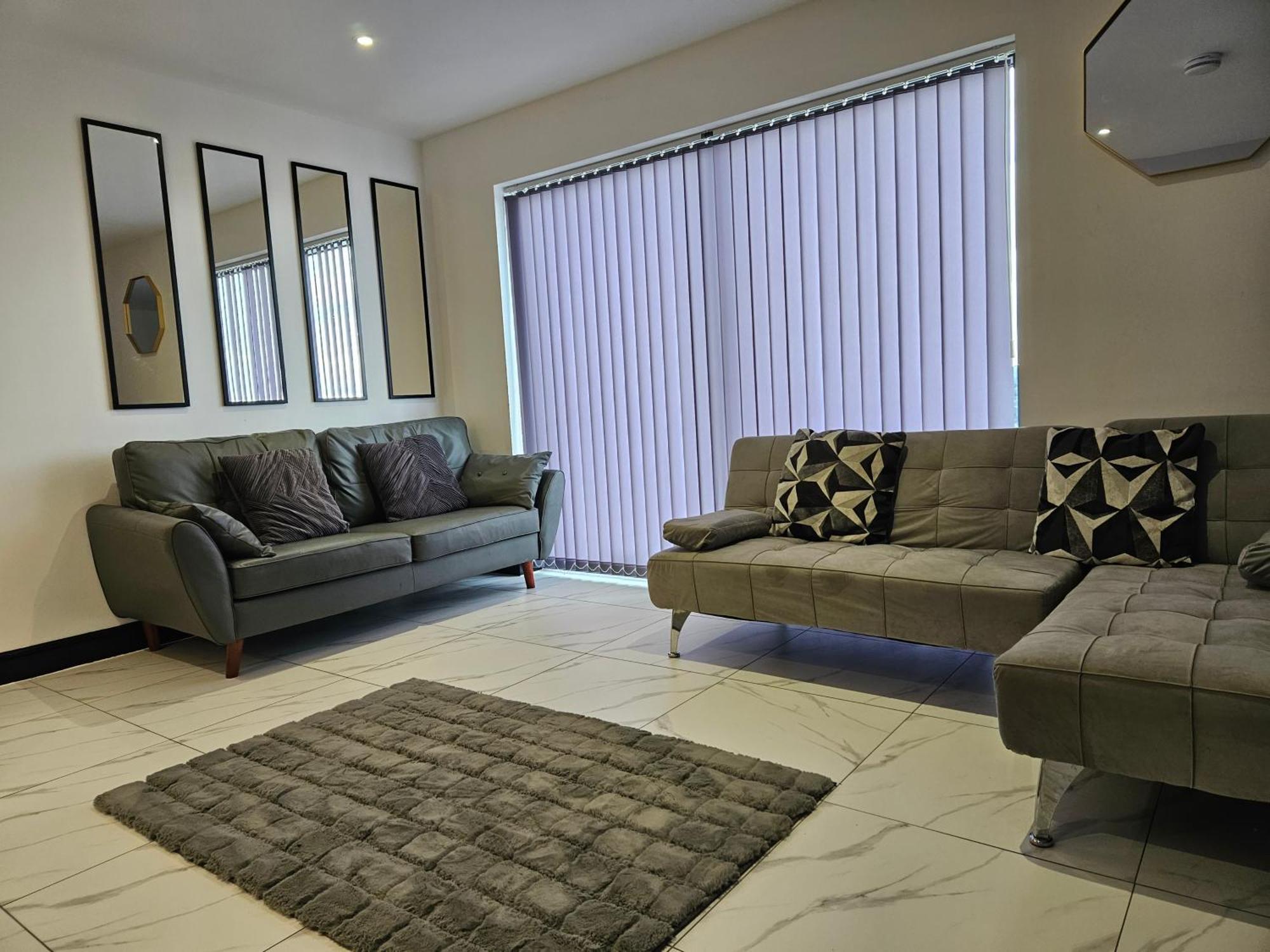 Mna Superior Apartments Bradford  Dış mekan fotoğraf